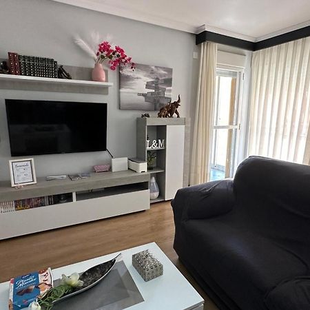 شقة Acogedor Hogar Cerquita Del Mar أغيلاس المظهر الخارجي الصورة